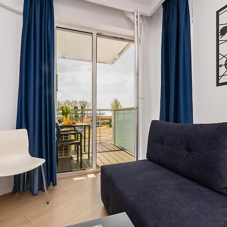 Mierzeja - Marina, Katy Rybackie, Klimatyzacja,100 M Od Zalewu Wislanego Appartamento